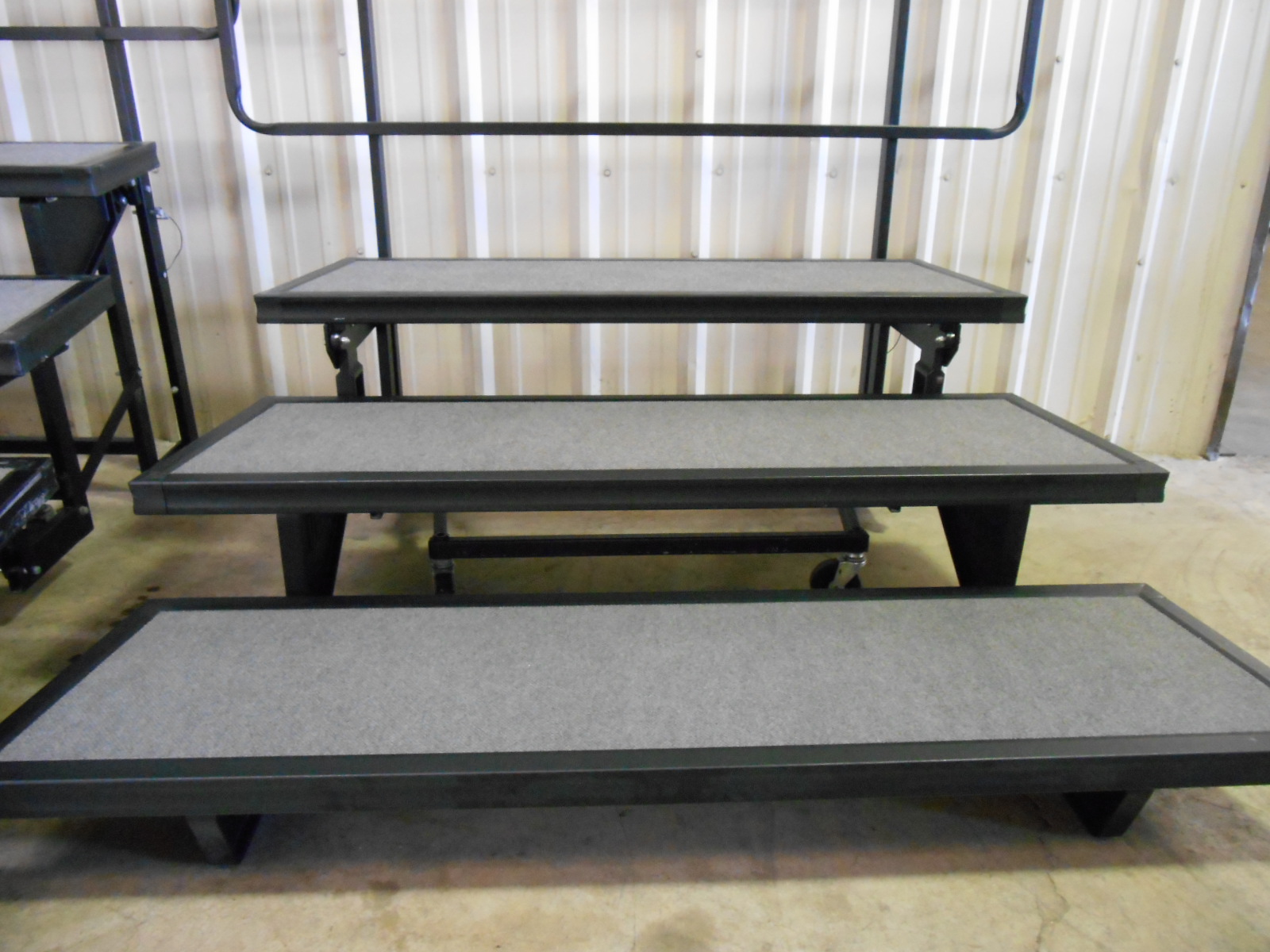 Used Set of 6 Wenger 098D054 4Step Signature Choral Risers