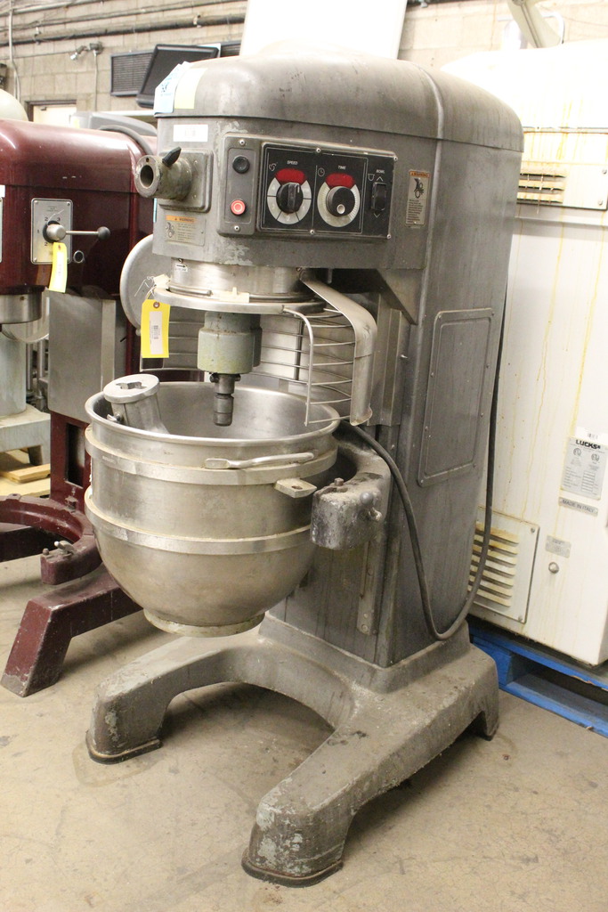 Used Hobart Legacy HL600 60 Quart Mixer w/ Bowl & Guard / Single or