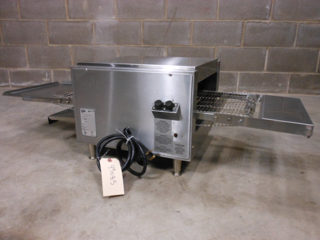 Used 14 Inch Star Holman Miniveyor 214HX Conveyor Counter Pizza Oven