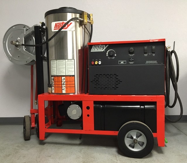 Premium Used Hotsy 1410SS Electric 4GPM 3000PSI Hot Water Pressure Washer